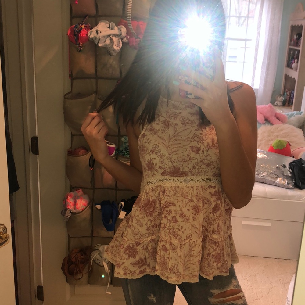 Floral & Lacey American Eagle Blouse